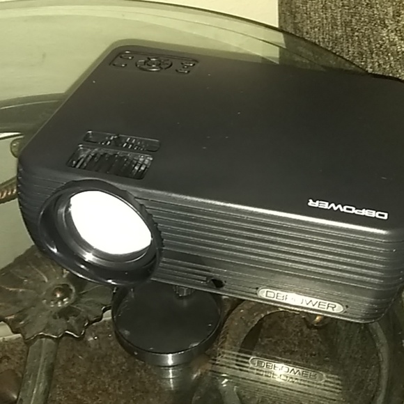 Projector - Picture 5 of 6